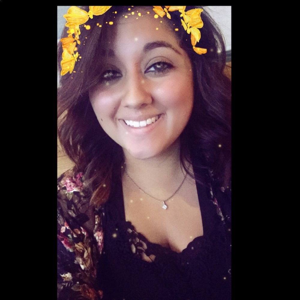 Meet your Posher, Cierra